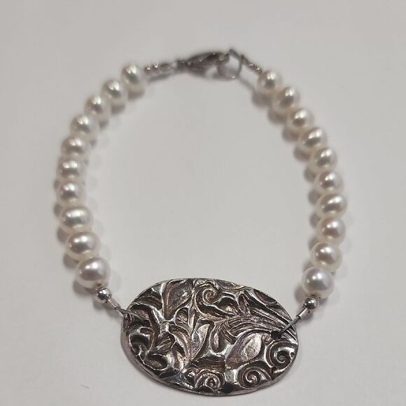 Sterling Silver and Pearl Bracelet - Picture 1 of 7